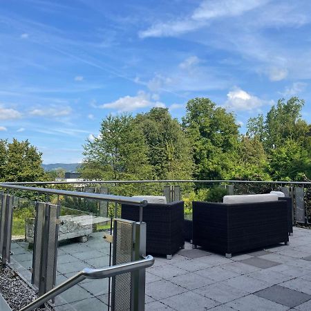 Fewo Boho 110 Qm Mit Bergblick 3 Min Bahnhof Apartment Лауфен Екстериор снимка