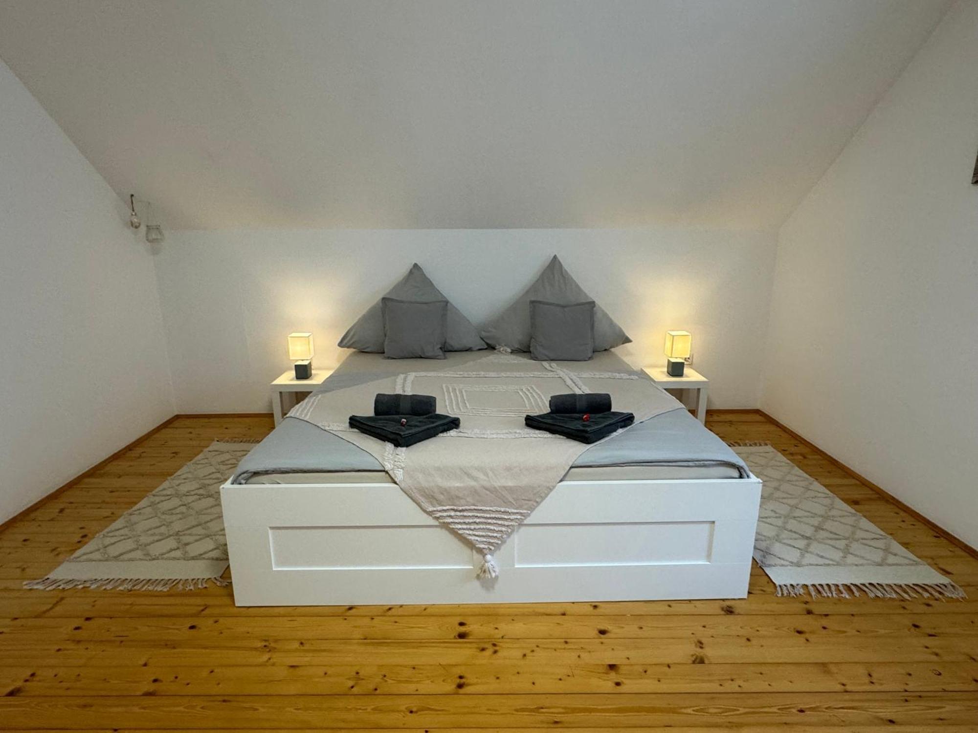 Fewo Boho 110 Qm Mit Bergblick 3 Min Bahnhof Apartment Лауфен Екстериор снимка