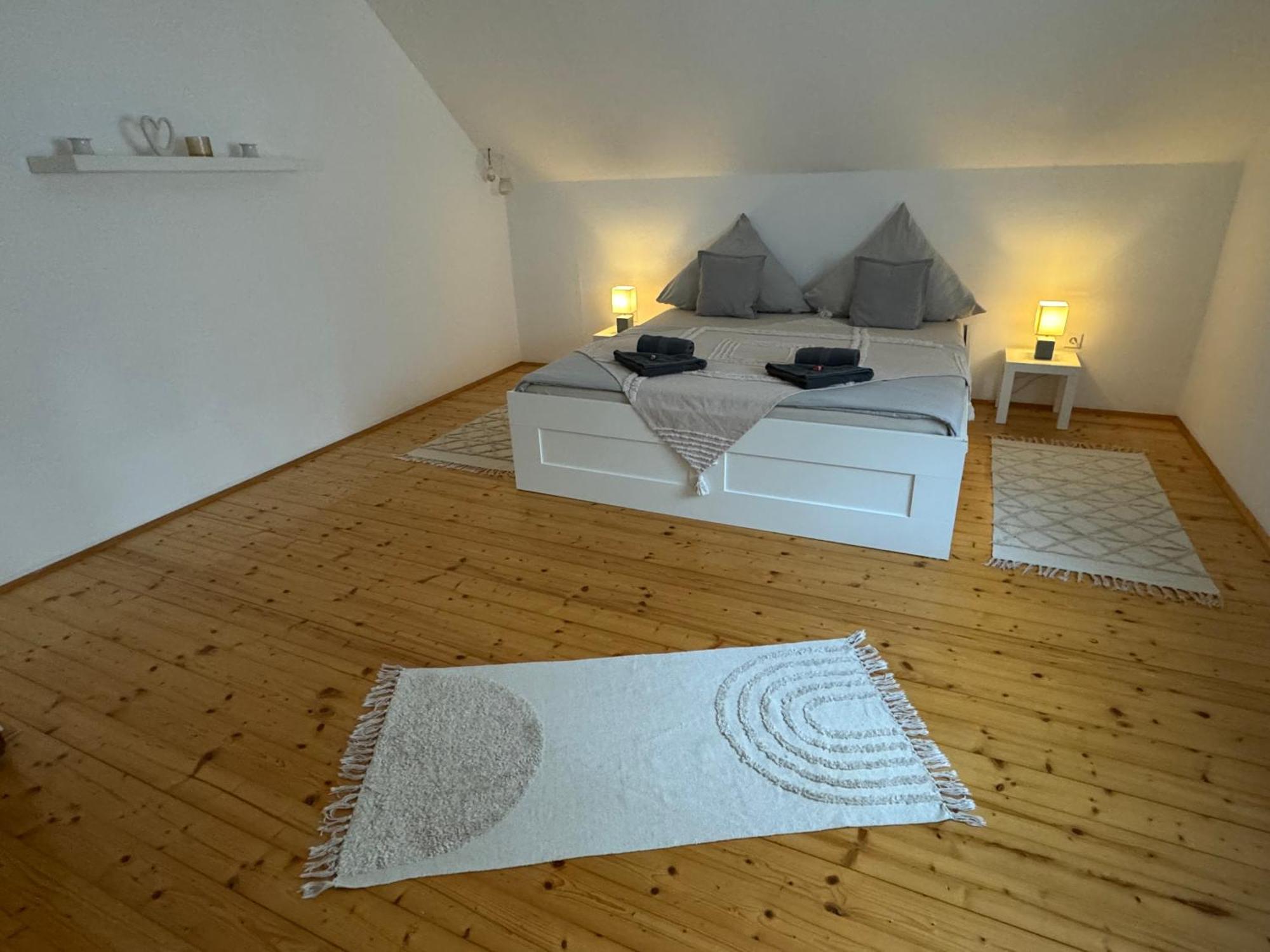 Fewo Boho 110 Qm Mit Bergblick 3 Min Bahnhof Apartment Лауфен Екстериор снимка