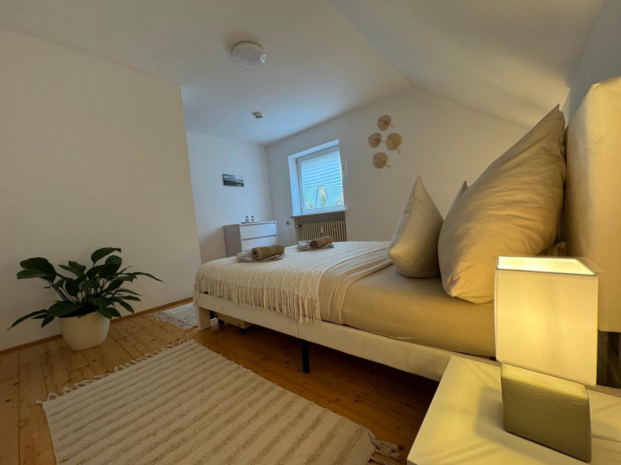 Fewo Boho 110 Qm Mit Bergblick 3 Min Bahnhof Apartment Лауфен Екстериор снимка