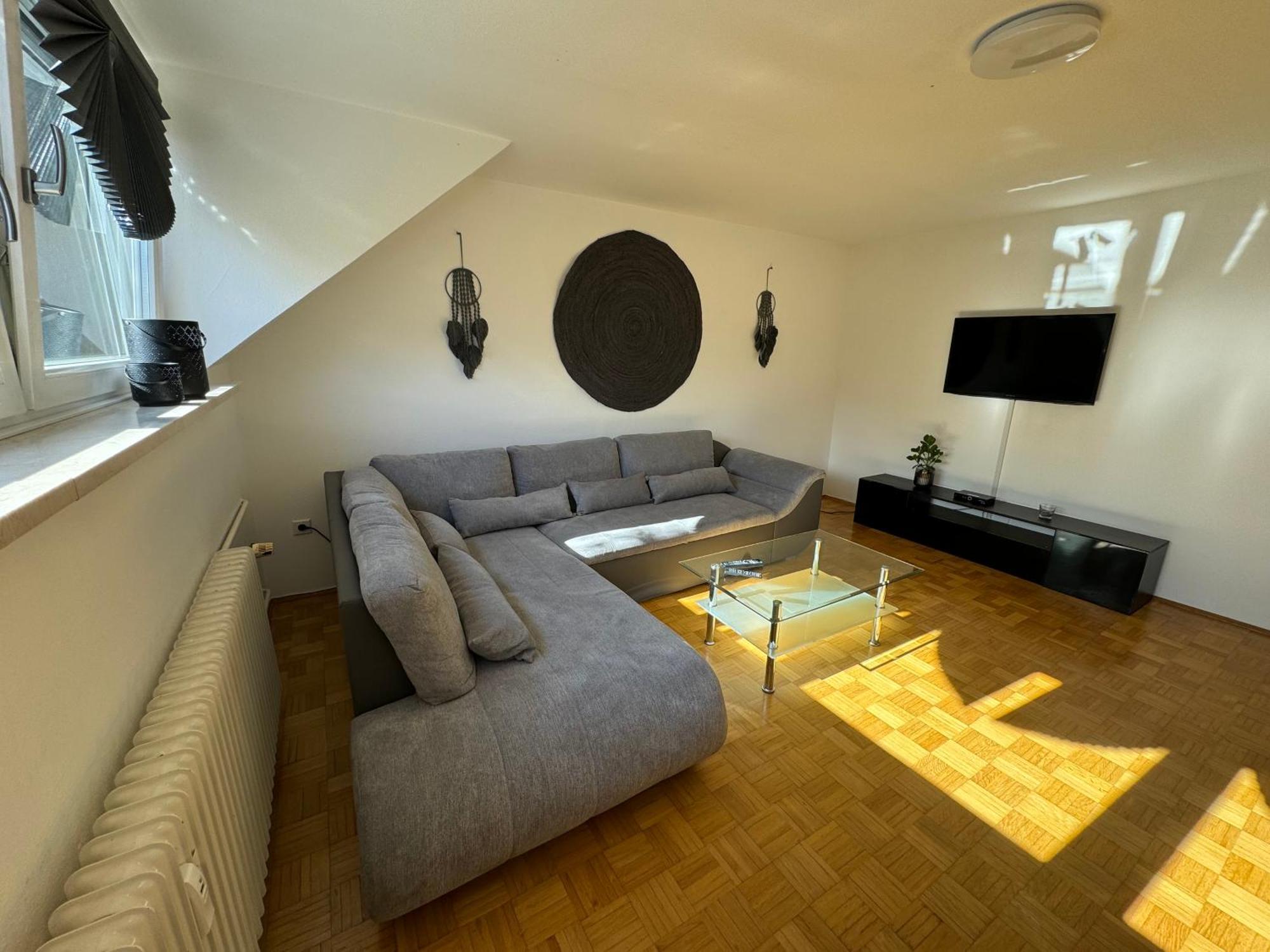 Fewo Boho 110 Qm Mit Bergblick 3 Min Bahnhof Apartment Лауфен Екстериор снимка