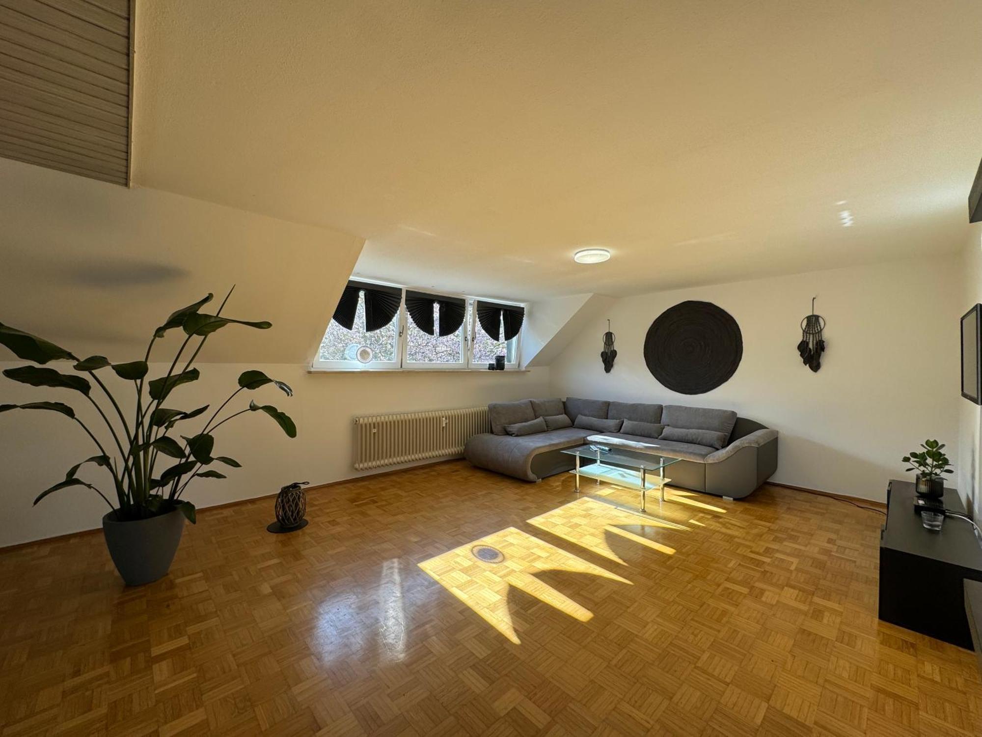 Fewo Boho 110 Qm Mit Bergblick 3 Min Bahnhof Apartment Лауфен Екстериор снимка
